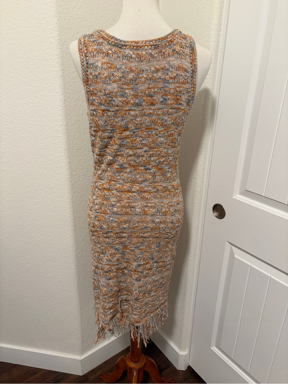 Lucky Brand Sleeveless Knit Midi Dress in Beige and Mustard - Picture 4 of 5